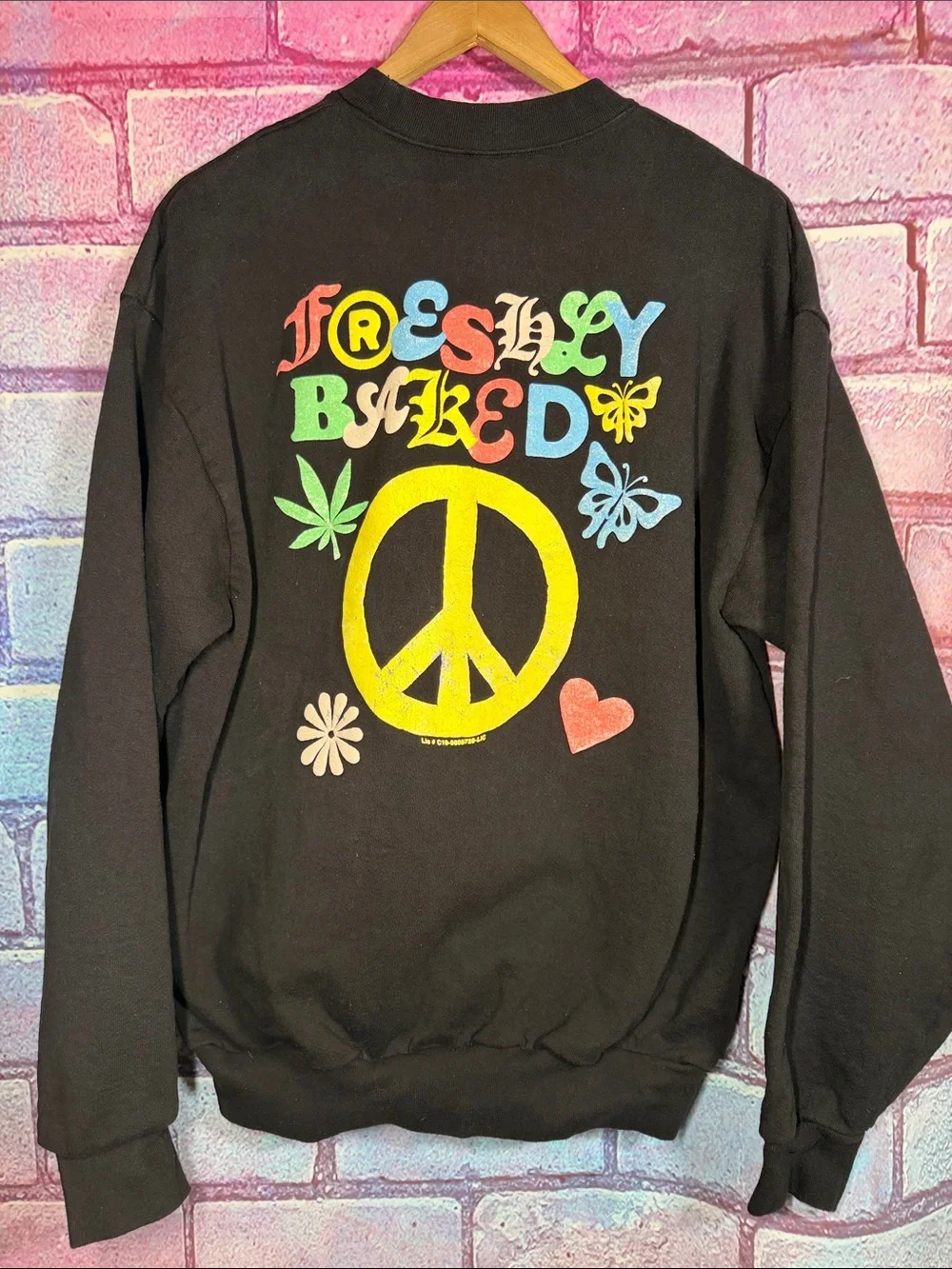 Megan’s Freshly Baked Black L Crewneck Sweatshirt Peace Sign Cannabis Graphic